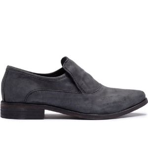 Brady Slip on loafer